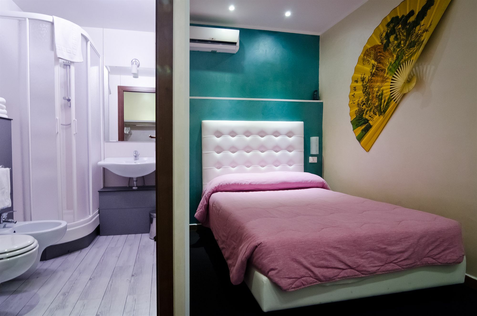 Londrino Sanremo Hotel Bagian luar foto